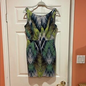 Beautiful cocktail dress good for any occasion